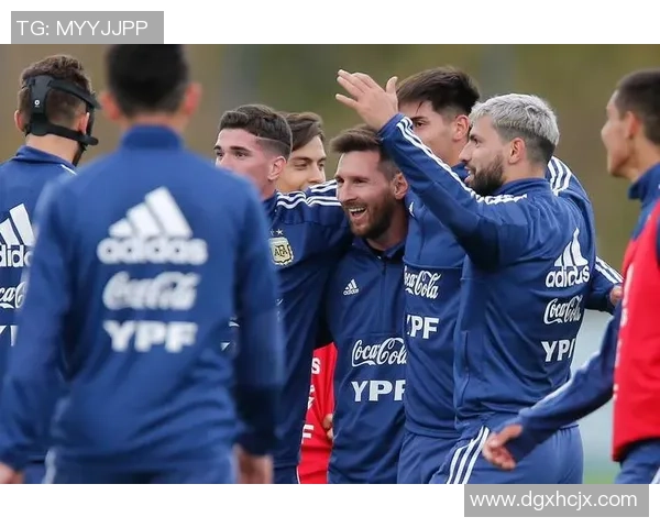 热爱足球的我迫不及待想要观看精彩的足球赛盛宴